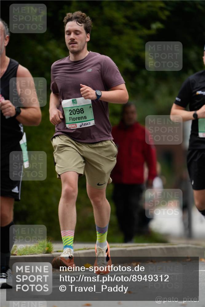 21.09.2025 - PSD Bank Halbmarathon Patografie http://msf.ph/oto/8949312 21.09.2025 10:12:19 Laufen 2098 meine-sportfotos.de