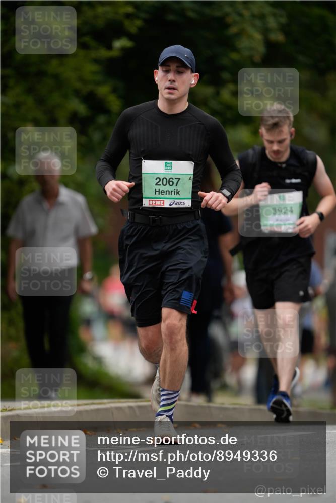 21.09.2025 - PSD Bank Halbmarathon Patografie http://msf.ph/oto/8949336 21.09.2025 10:17:06 Laufen 2067, 3924 meine-sportfotos.de