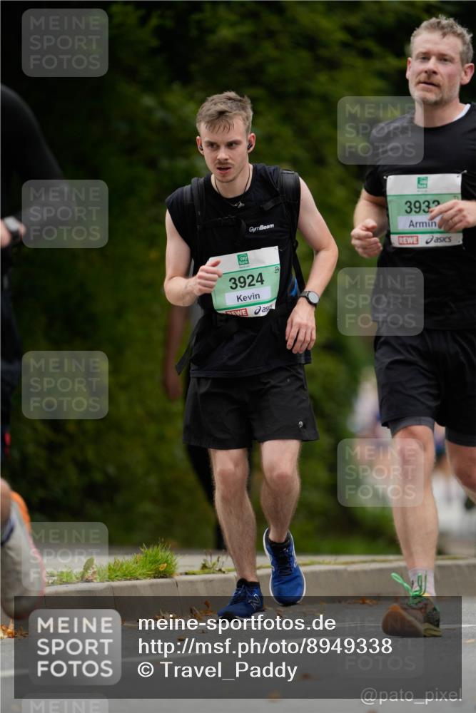 21.09.2025 - PSD Bank Halbmarathon Patografie http://msf.ph/oto/8949338 21.09.2025 10:17:08 Laufen 3924, 3932 meine-sportfotos.de