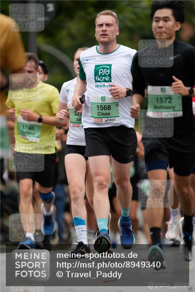 21.09.2025 - PSD Bank Halbmarathon Patografie http://msf.ph/oto/8949340 21.09.2025 10:17:32 Laufen 1568, 327, 1746, 1572 meine-sportfotos.de