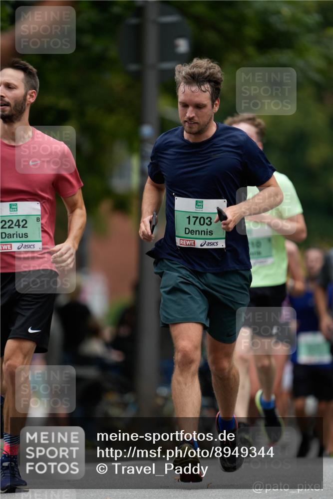 21.09.2025 - PSD Bank Halbmarathon Patografie http://msf.ph/oto/8949344 21.09.2025 10:17:51 Laufen 2242, 1703 meine-sportfotos.de