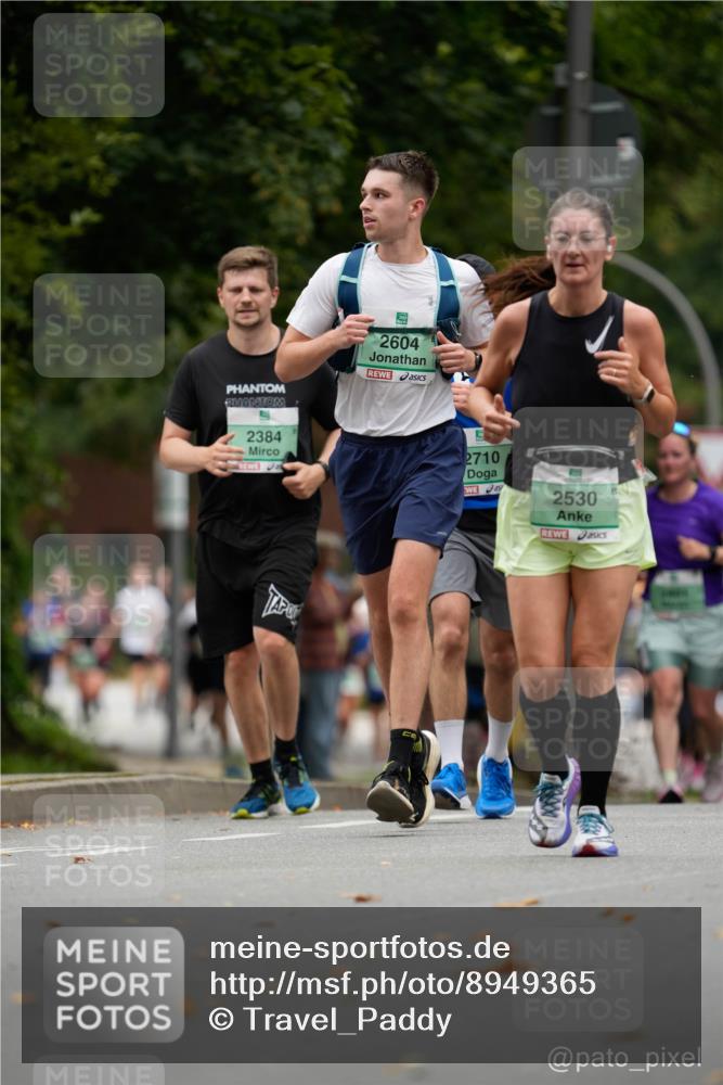 21.09.2025 - PSD Bank Halbmarathon Patografie http://msf.ph/oto/8949365 21.09.2025 10:20:14 Laufen 2384, 2604, 2710, 2530 meine-sportfotos.de