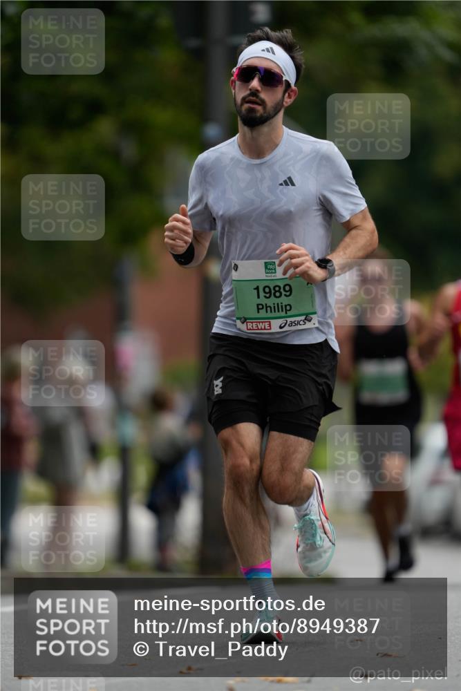 21.09.2025 - PSD Bank Halbmarathon Patografie http://msf.ph/oto/8949387 21.09.2025 09:52:15 Laufen 1989 meine-sportfotos.de