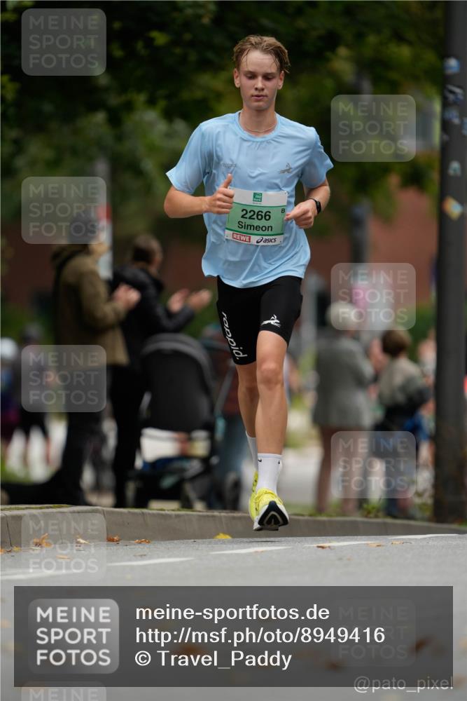 21.09.2025 - PSD Bank Halbmarathon Patografie http://msf.ph/oto/8949416 21.09.2025 09:55:54 Laufen 2266 meine-sportfotos.de