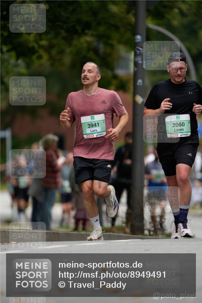 21.09.2025 - PSD Bank Halbmarathon Patografie http://msf.ph/oto/8949491 21.09.2025 10:11:51 Laufen 3941, 2060 meine-sportfotos.de