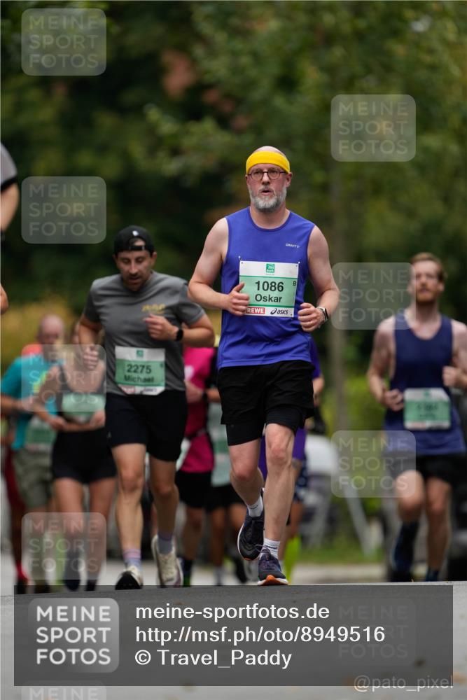 21.09.2025 - PSD Bank Halbmarathon Patografie http://msf.ph/oto/8949516 21.09.2025 10:13:59 Laufen 2275, 1086 meine-sportfotos.de