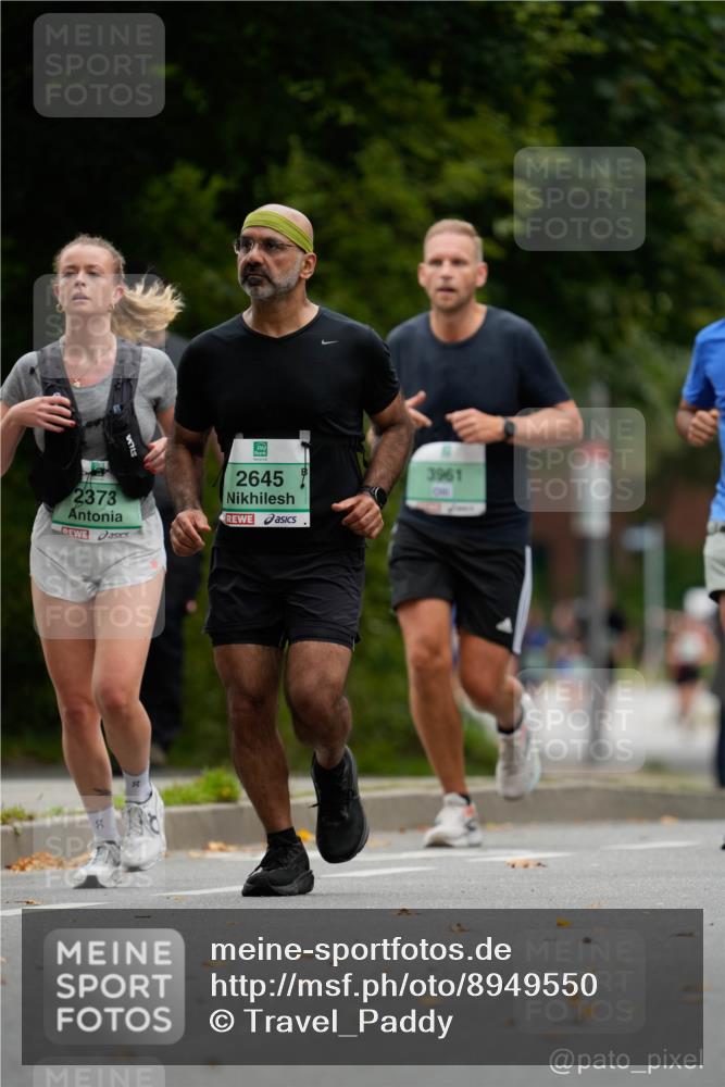 21.09.2025 - PSD Bank Halbmarathon Patografie http://msf.ph/oto/8949550 21.09.2025 10:20:04 Laufen 2373, 2645, 3961, 14 meine-sportfotos.de