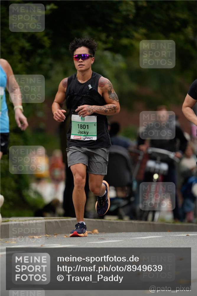 21.09.2025 - PSD Bank Halbmarathon Patografie http://msf.ph/oto/8949639 21.09.2025 10:05:06 Laufen 1801 meine-sportfotos.de