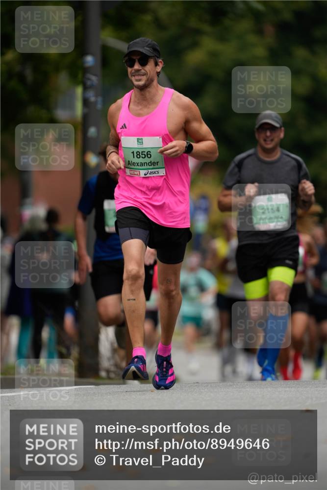 21.09.2025 - PSD Bank Halbmarathon Patografie http://msf.ph/oto/8949646 21.09.2025 10:06:49 Laufen 1856, 2154 meine-sportfotos.de