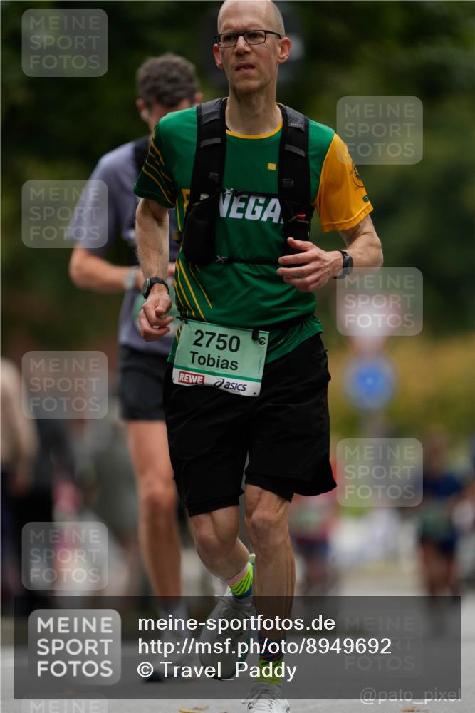 21.09.2025 - PSD Bank Halbmarathon Patografie http://msf.ph/oto/8949692 21.09.2025 10:13:32 Laufen 2750 meine-sportfotos.de