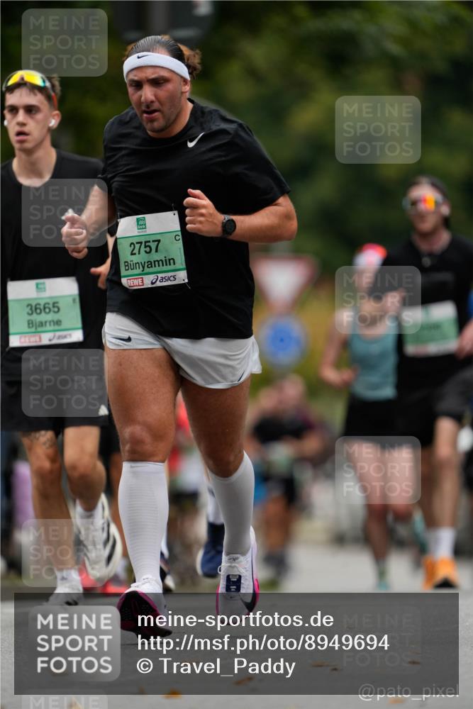 21.09.2025 - PSD Bank Halbmarathon Patografie http://msf.ph/oto/8949694 21.09.2025 10:14:40 Laufen 3665, 2757 meine-sportfotos.de