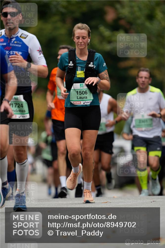 21.09.2025 - PSD Bank Halbmarathon Patografie http://msf.ph/oto/8949702 21.09.2025 10:15:15 Laufen 1724, 1506, 2001 meine-sportfotos.de