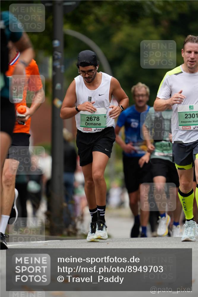 21.09.2025 - PSD Bank Halbmarathon Patografie http://msf.ph/oto/8949703 21.09.2025 10:15:18 Laufen 2678, 2301 meine-sportfotos.de