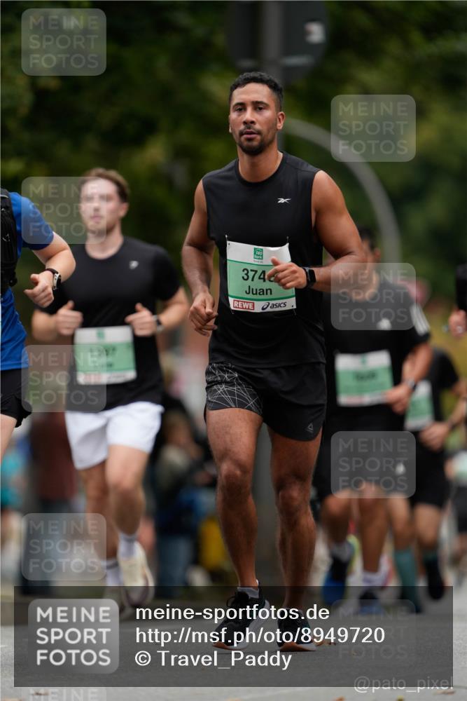 21.09.2025 - PSD Bank Halbmarathon Patografie http://msf.ph/oto/8949720 21.09.2025 10:18:25 Laufen 1397, 374 meine-sportfotos.de