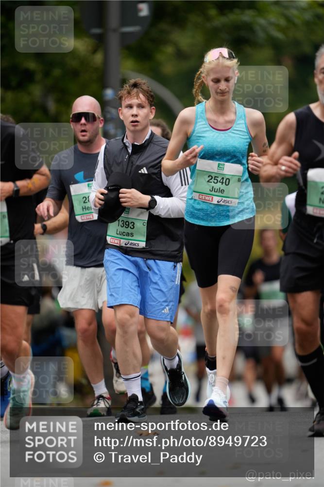 21.09.2025 - PSD Bank Halbmarathon Patografie http://msf.ph/oto/8949723 21.09.2025 10:18:29 Laufen 1, 21, 1393, 2540 meine-sportfotos.de