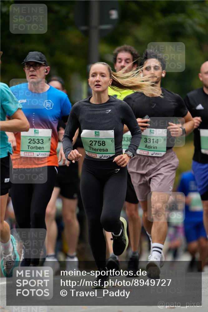 21.09.2025 - PSD Bank Halbmarathon Patografie http://msf.ph/oto/8949727 21.09.2025 10:18:59 Laufen 21, 097, 2533, 338, 3314, 2758, 7 meine-sportfotos.de