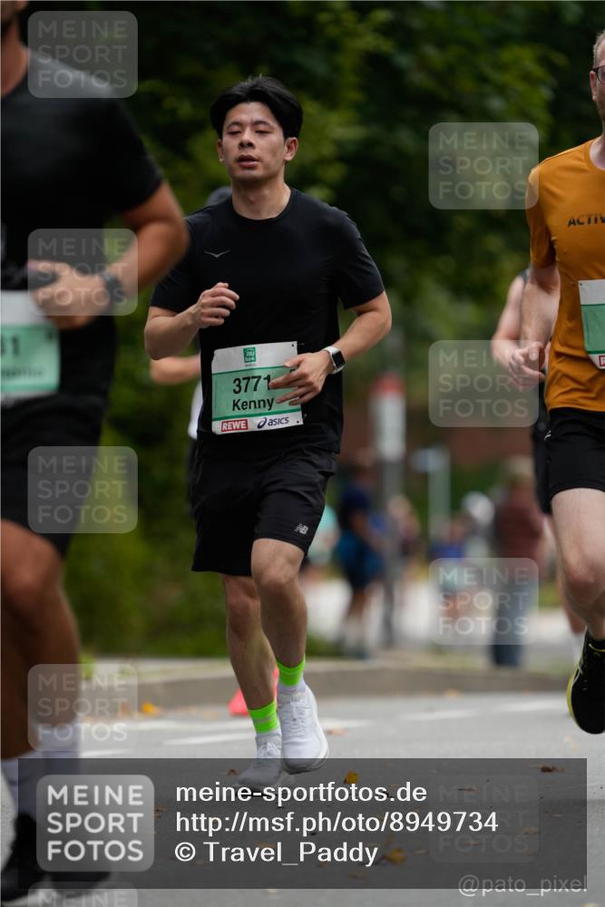 21.09.2025 - PSD Bank Halbmarathon Patografie http://msf.ph/oto/8949734 21.09.2025 10:20:08 Laufen 81, 3771 meine-sportfotos.de