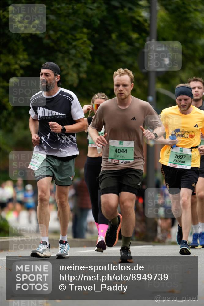 21.09.2025 - PSD Bank Halbmarathon Patografie http://msf.ph/oto/8949739 21.09.2025 10:20:35 Laufen 3964, 4044, 2697 meine-sportfotos.de