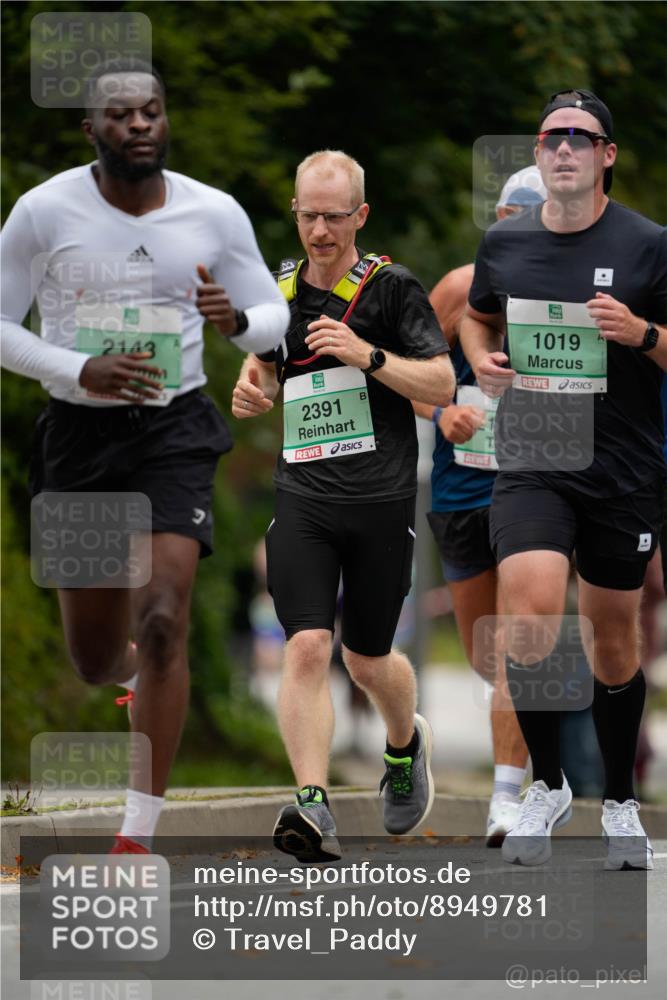21.09.2025 - PSD Bank Halbmarathon Patografie http://msf.ph/oto/8949781 21.09.2025 10:08:56 Laufen 2143, 1019, 2391 meine-sportfotos.de