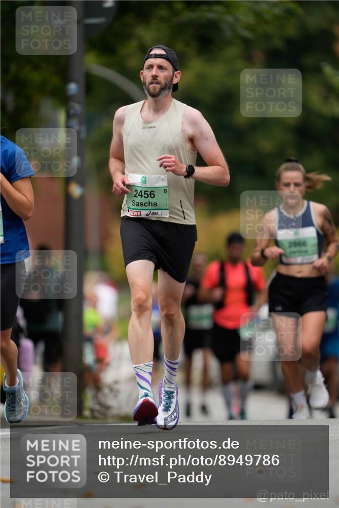 21.09.2025 - PSD Bank Halbmarathon Patografie http://msf.ph/oto/8949786 21.09.2025 10:14:48 Laufen 2456, 2860 meine-sportfotos.de