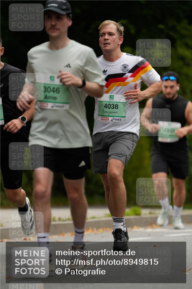 21.09.2025 - PSD Bank Halbmarathon Patografie http://msf.ph/oto/8949815 21.09.2025 10:21:39 Laufen 3046, 4038 meine-sportfotos.de