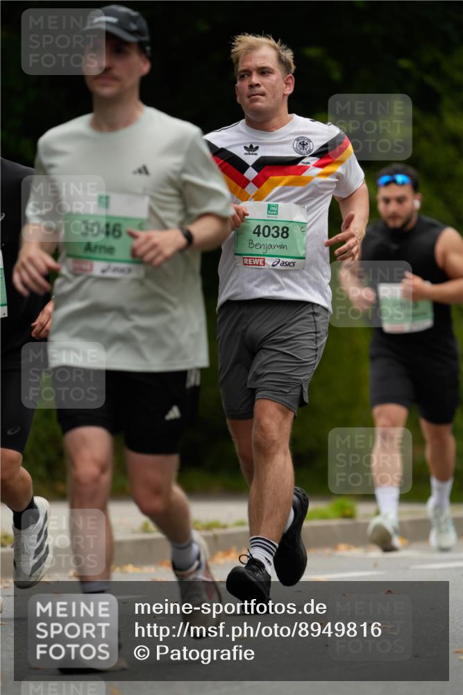 21.09.2025 - PSD Bank Halbmarathon Patografie http://msf.ph/oto/8949816 21.09.2025 10:21:39 Laufen 3046, 4038 meine-sportfotos.de