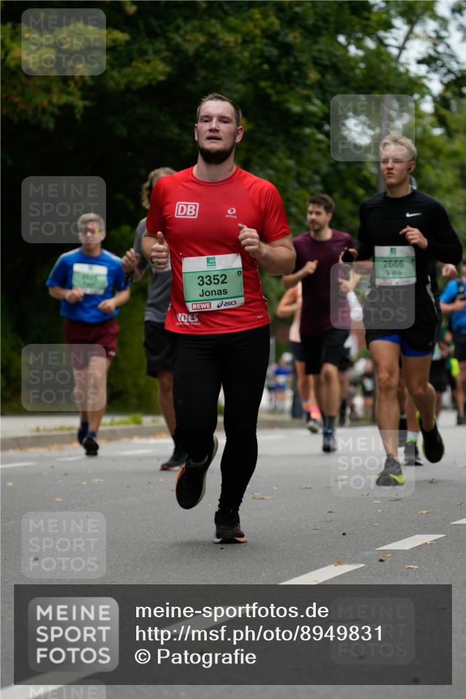 21.09.2025 - PSD Bank Halbmarathon Patografie http://msf.ph/oto/8949831 21.09.2025 10:22:10 Laufen 3352, 2666 meine-sportfotos.de