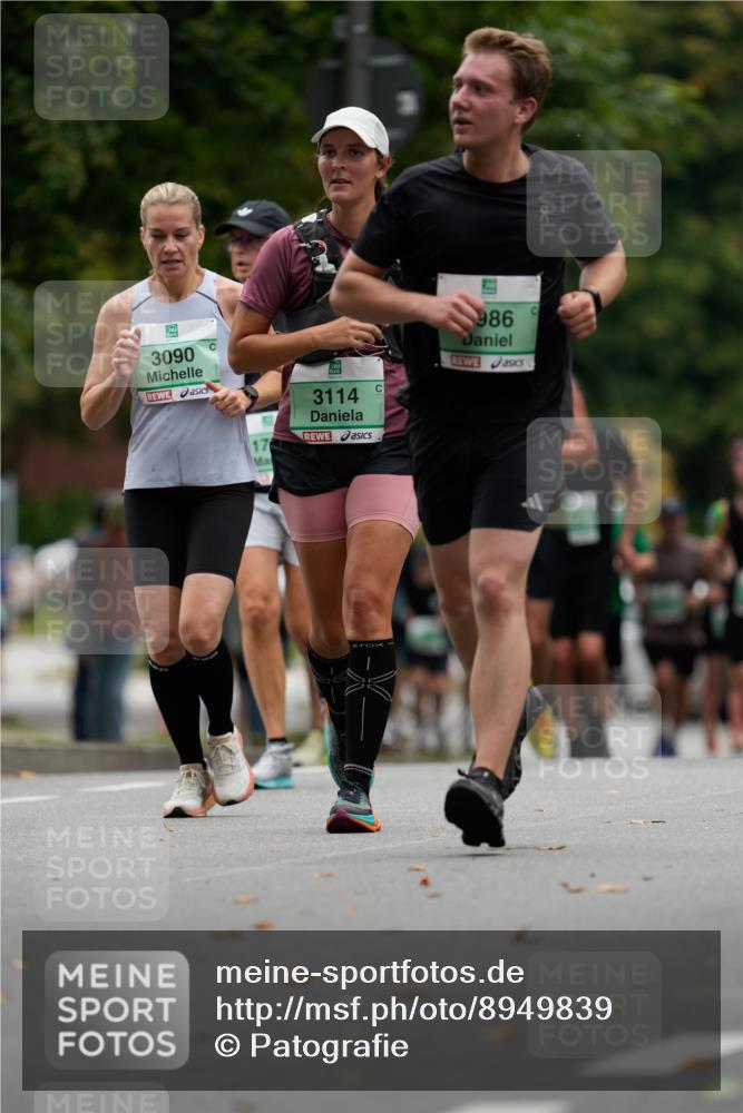 21.09.2025 - PSD Bank Halbmarathon Patografie http://msf.ph/oto/8949839 21.09.2025 10:22:27 Laufen 3090, 3114, 17, 986 meine-sportfotos.de