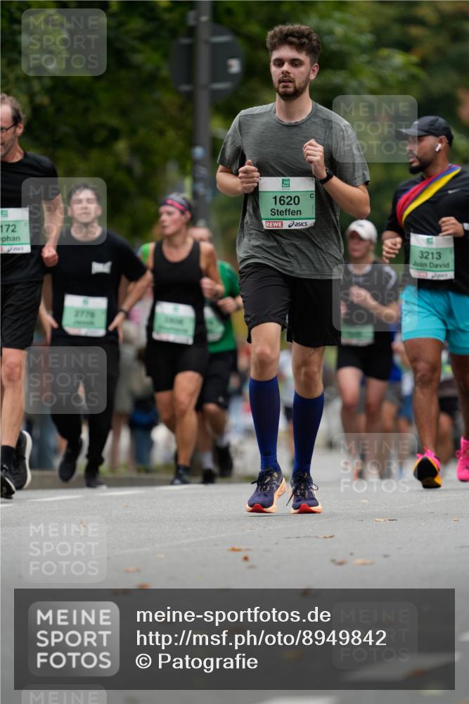 21.09.2025 - PSD Bank Halbmarathon Patografie http://msf.ph/oto/8949842 21.09.2025 10:22:33 Laufen 172, 2719, 1620, 3213 meine-sportfotos.de