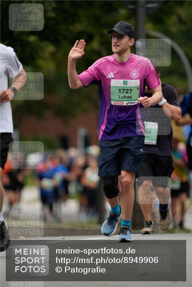 21.09.2025 - PSD Bank Halbmarathon Patografie http://msf.ph/oto/8949906 21.09.2025 10:24:53 Laufen 1727, 64 meine-sportfotos.de