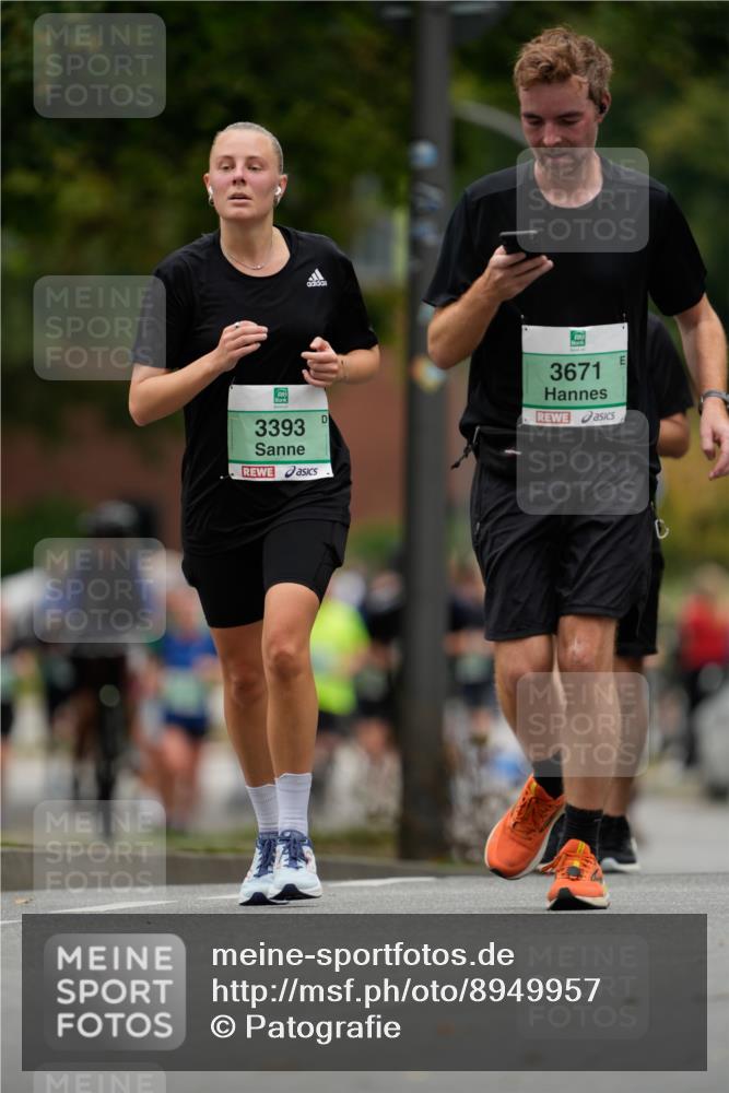21.09.2025 - PSD Bank Halbmarathon Patografie http://msf.ph/oto/8949957 21.09.2025 10:27:03 Laufen 3393, 3671 meine-sportfotos.de