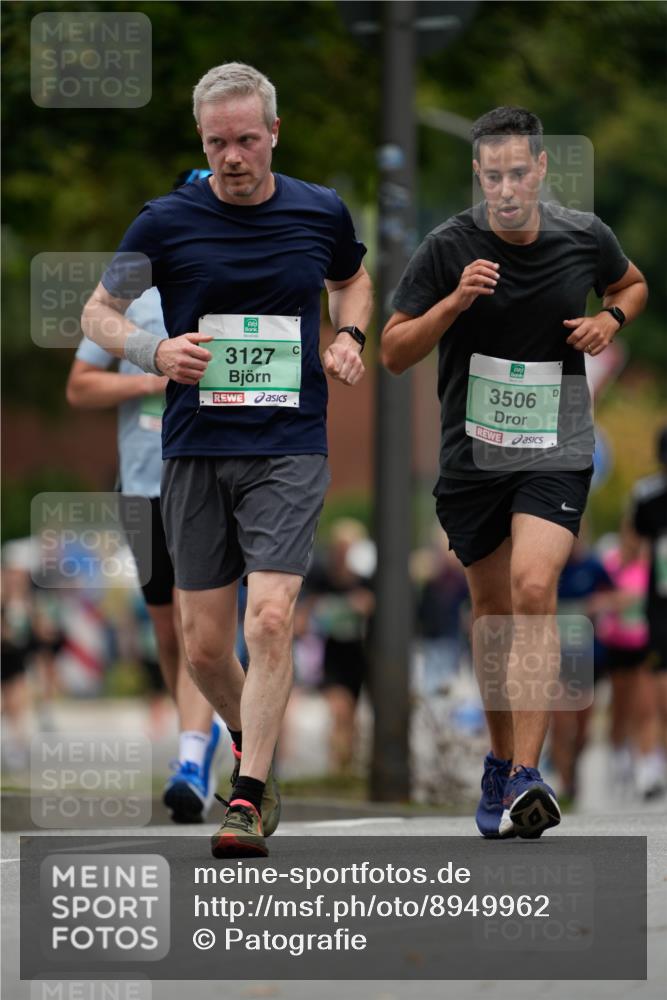 21.09.2025 - PSD Bank Halbmarathon Patografie http://msf.ph/oto/8949962 21.09.2025 10:27:13 Laufen 3127, 3506 meine-sportfotos.de