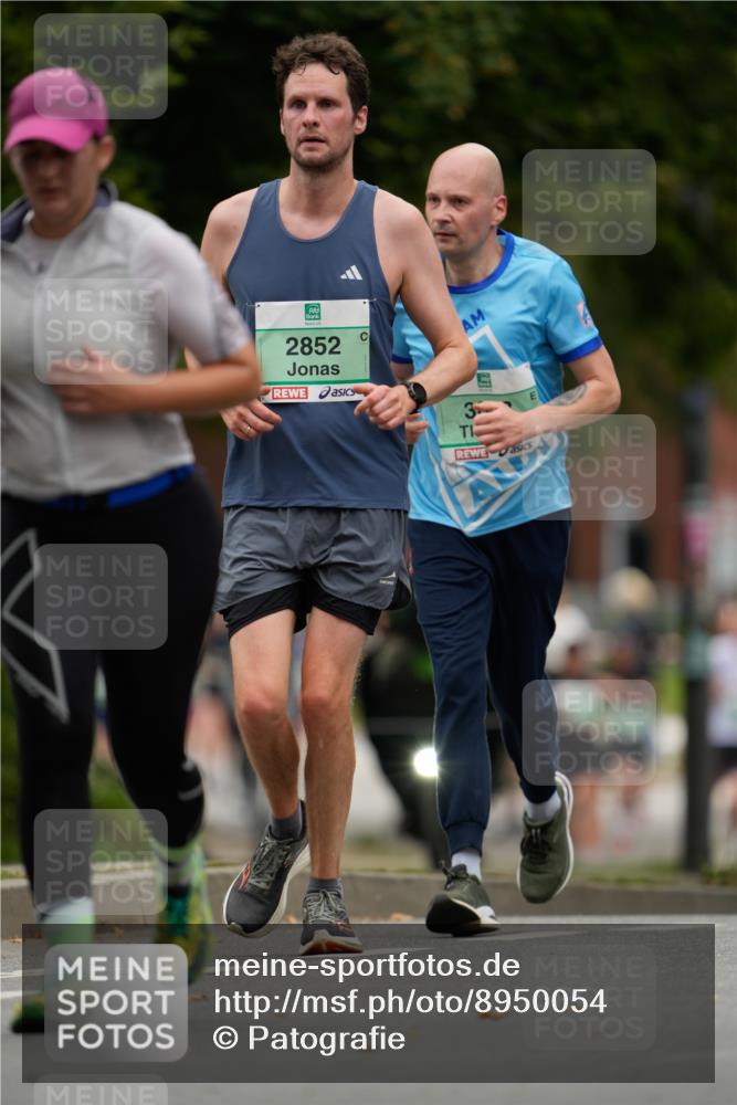 21.09.2025 - PSD Bank Halbmarathon Patografie http://msf.ph/oto/8950054 21.09.2025 10:31:07 Laufen 2852, 3 meine-sportfotos.de