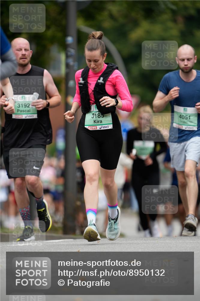 21.09.2025 - PSD Bank Halbmarathon Patografie http://msf.ph/oto/8950132 21.09.2025 10:34:28 Laufen 3192, 3185, 4051 meine-sportfotos.de