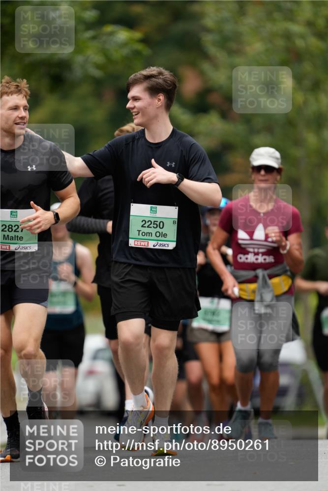21.09.2025 - PSD Bank Halbmarathon Patografie http://msf.ph/oto/8950261 21.09.2025 10:40:02 Laufen 2827, 2250 meine-sportfotos.de