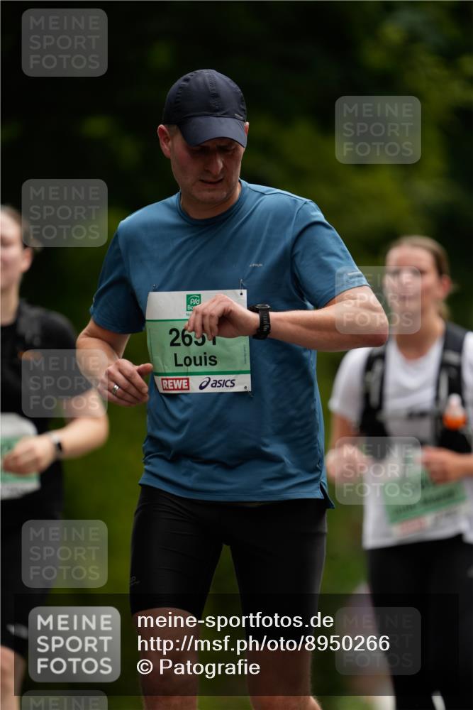 21.09.2025 - PSD Bank Halbmarathon Patografie http://msf.ph/oto/8950266 21.09.2025 10:40:16 Laufen 2651 meine-sportfotos.de