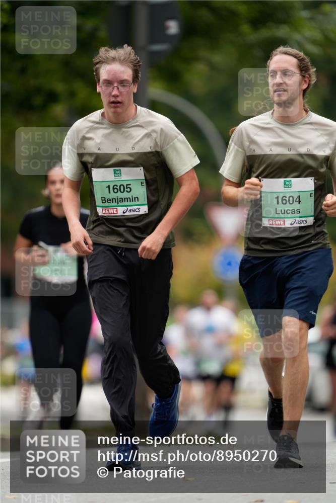 21.09.2025 - PSD Bank Halbmarathon Patografie http://msf.ph/oto/8950270 21.09.2025 10:40:24 Laufen 1605, 1604 meine-sportfotos.de