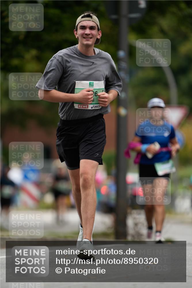 21.09.2025 - PSD Bank Halbmarathon Patografie http://msf.ph/oto/8950320 21.09.2025 10:42:50 Laufen 6 meine-sportfotos.de