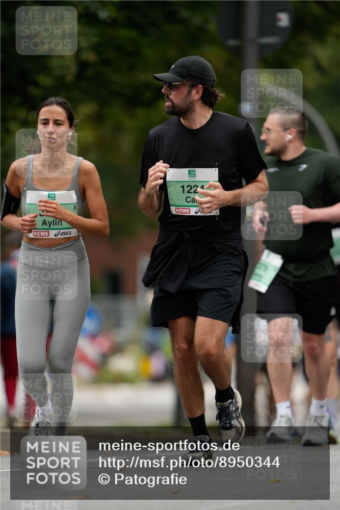 21.09.2025 - PSD Bank Halbmarathon Patografie http://msf.ph/oto/8950344 21.09.2025 10:44:35 Laufen 1224 meine-sportfotos.de