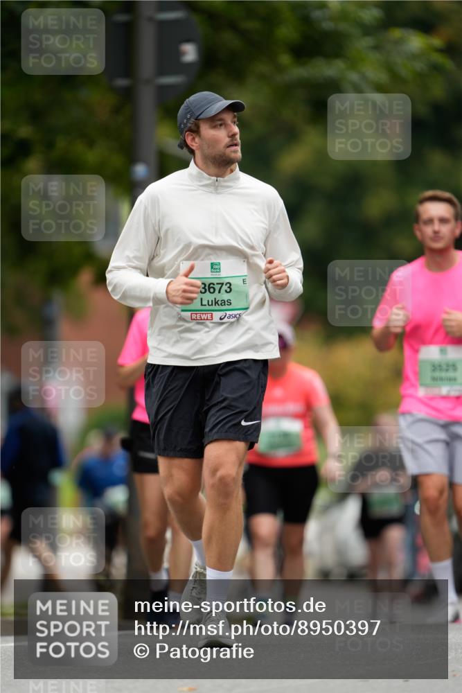 21.09.2025 - PSD Bank Halbmarathon Patografie http://msf.ph/oto/8950397 21.09.2025 10:48:01 Laufen 3673, 3525 meine-sportfotos.de