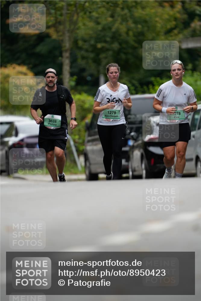 21.09.2025 - PSD Bank Halbmarathon Patografie http://msf.ph/oto/8950423 21.09.2025 10:50:10 Laufen 3628, 1279, 278 meine-sportfotos.de