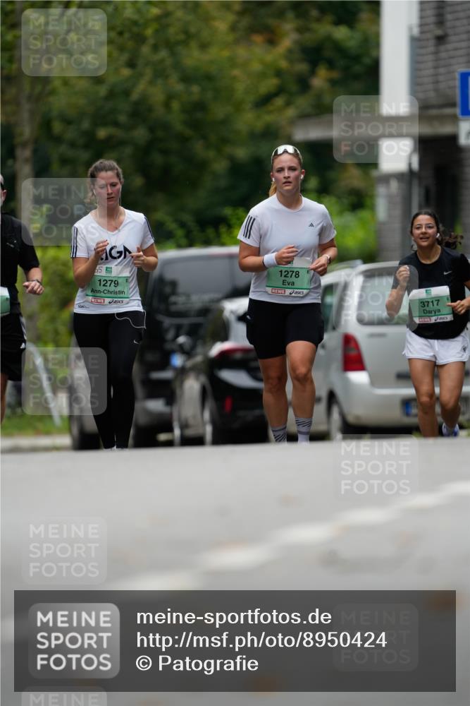 21.09.2025 - PSD Bank Halbmarathon Patografie http://msf.ph/oto/8950424 21.09.2025 10:50:12 Laufen 5, 1279, 1278, 3717 meine-sportfotos.de