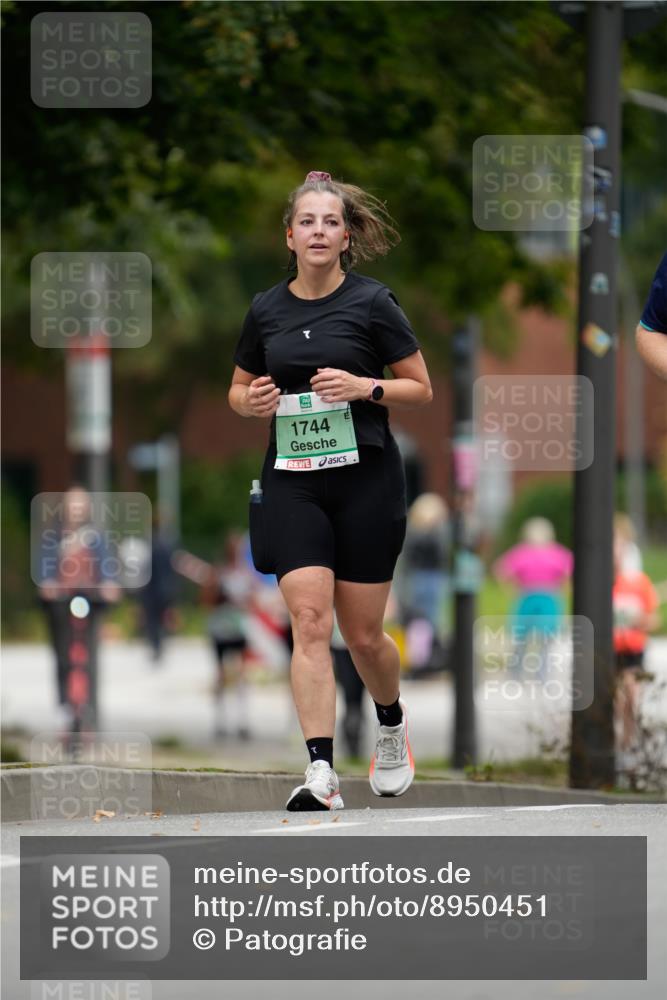 21.09.2025 - PSD Bank Halbmarathon Patografie http://msf.ph/oto/8950451 21.09.2025 10:52:32 Laufen 1744 meine-sportfotos.de