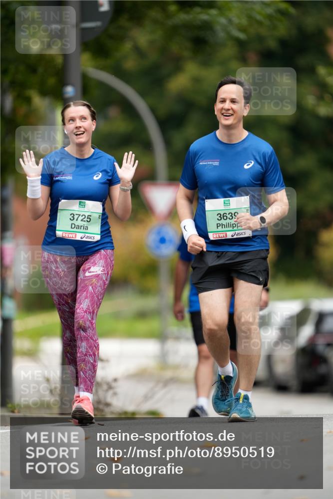 21.09.2025 - PSD Bank Halbmarathon Patografie http://msf.ph/oto/8950519 21.09.2025 11:01:42 Laufen 3725, 3639 meine-sportfotos.de