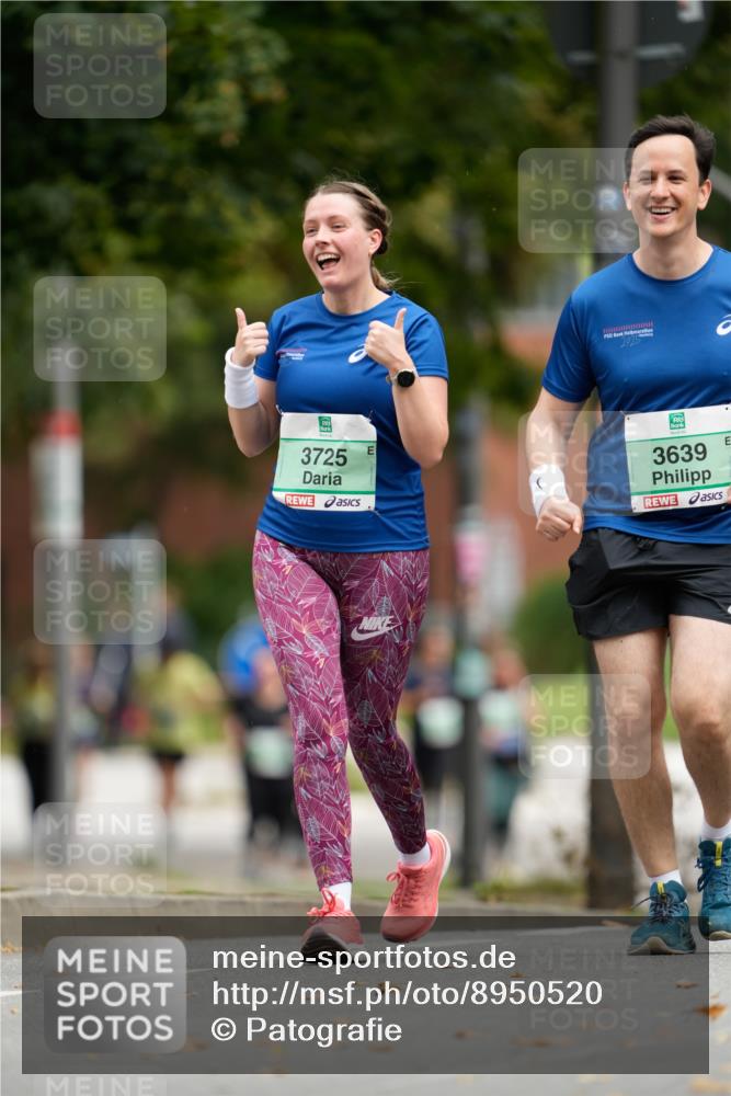 21.09.2025 - PSD Bank Halbmarathon Patografie http://msf.ph/oto/8950520 21.09.2025 11:01:44 Laufen 3725, 3639 meine-sportfotos.de