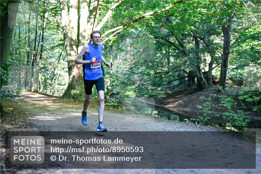 28.09.2025 - 33. Volkslauf durch das schöne Alstertal Dr. Thomas Lammeyer http://msf.ph/oto/8950593 28.09.2025 10:12:55 Laufen 1504 meine-sportfotos.de
