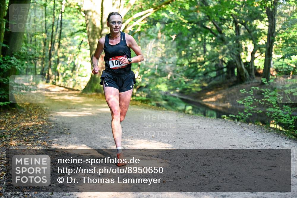 28.09.2025 - 33. Volkslauf durch das schöne Alstertal Dr. Thomas Lammeyer http://msf.ph/oto/8950650 28.09.2025 10:13:57 Laufen 100 meine-sportfotos.de