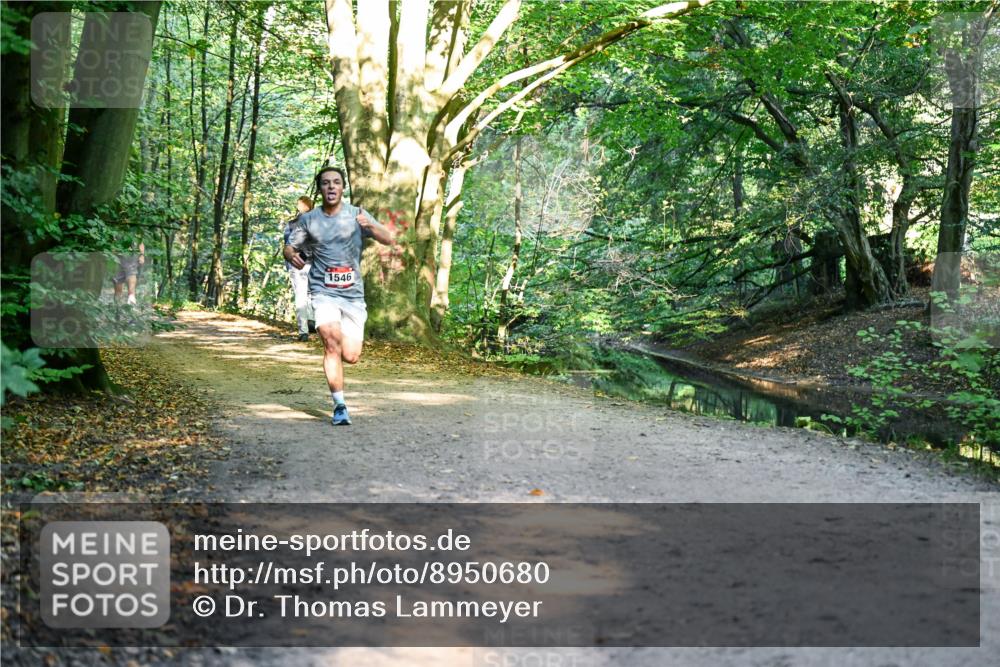 28.09.2025 - 33. Volkslauf durch das schöne Alstertal Dr. Thomas Lammeyer http://msf.ph/oto/8950680 28.09.2025 10:14:20 Laufen 1546 meine-sportfotos.de