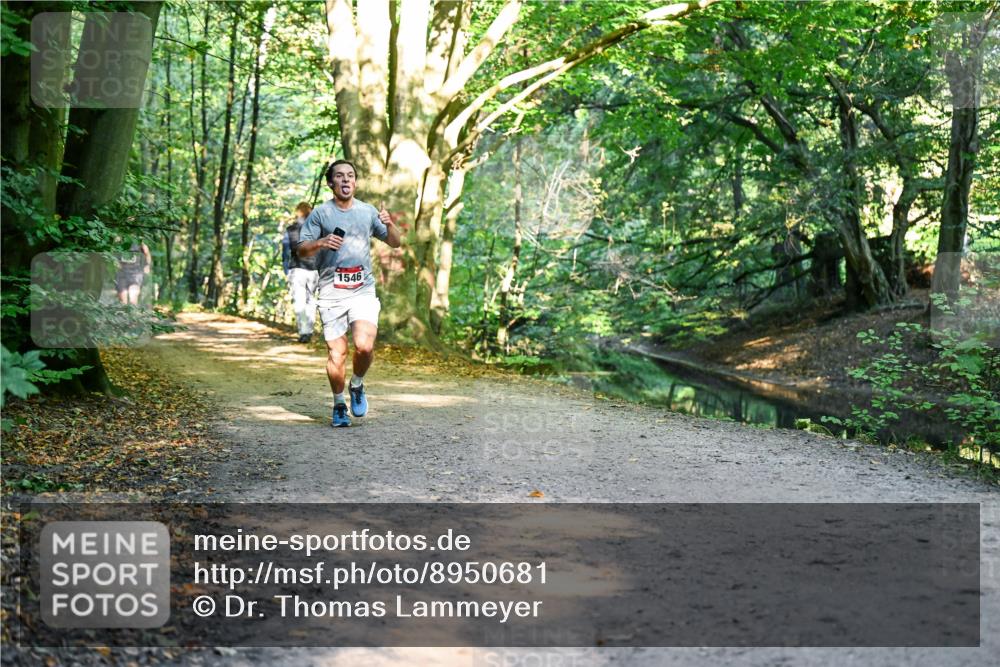 28.09.2025 - 33. Volkslauf durch das schöne Alstertal Dr. Thomas Lammeyer http://msf.ph/oto/8950681 28.09.2025 10:14:21 Laufen 1546 meine-sportfotos.de