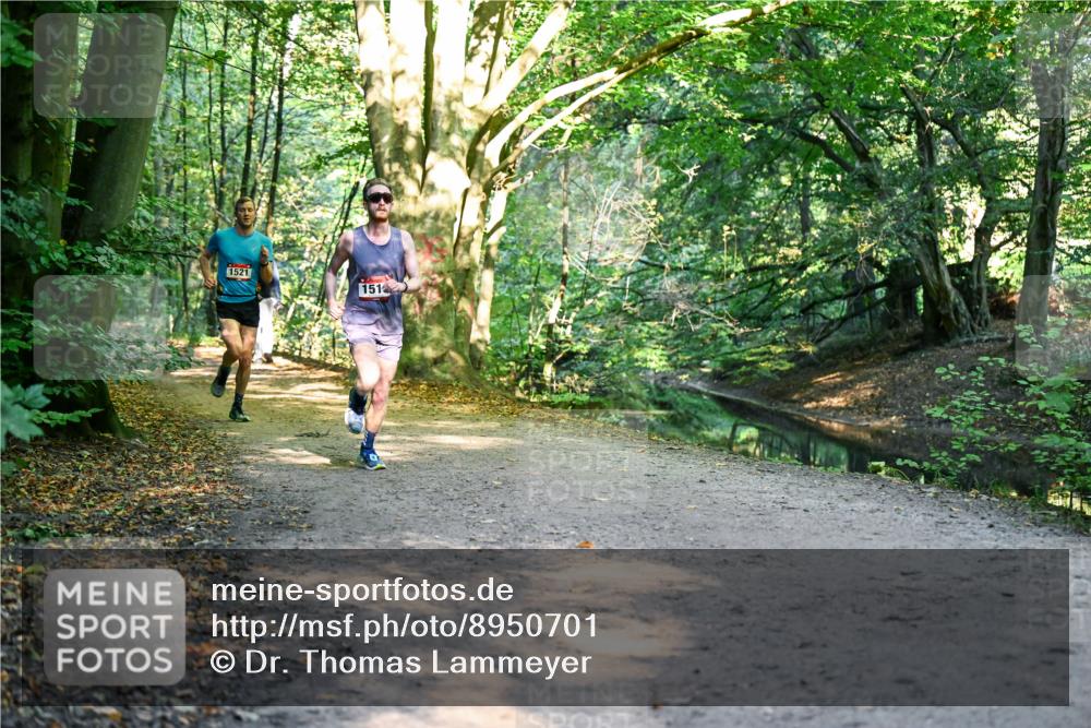 28.09.2025 - 33. Volkslauf durch das schöne Alstertal Dr. Thomas Lammeyer http://msf.ph/oto/8950701 28.09.2025 10:14:25 Laufen 1521, 151 meine-sportfotos.de